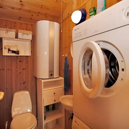 Three-bedroom Holiday Skovbrynet With A Sauna 06 بيت للعطل Oddesund Syd