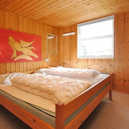 Three-bedroom Holiday Skovbrynet With A Sauna 06 بيت للعطل *